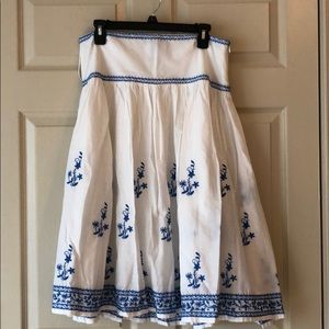 White and blue Lauren Ralph Lauren skirt